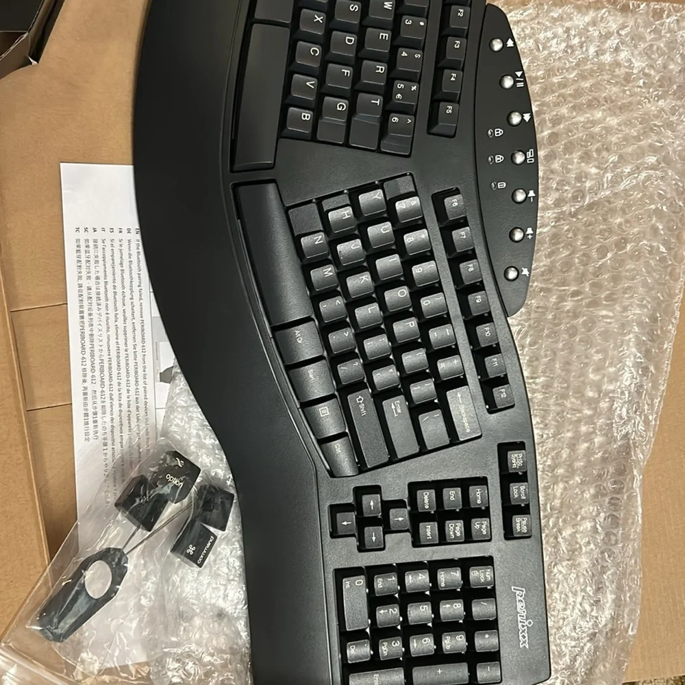 Perixx Periboard-612 wireless ergonomic split keyboard ⌨️
